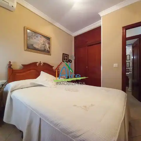 Habitación de Casa o chalet en venta en Almonte con Aire acondicionado, Calefacción y Jardín privado
