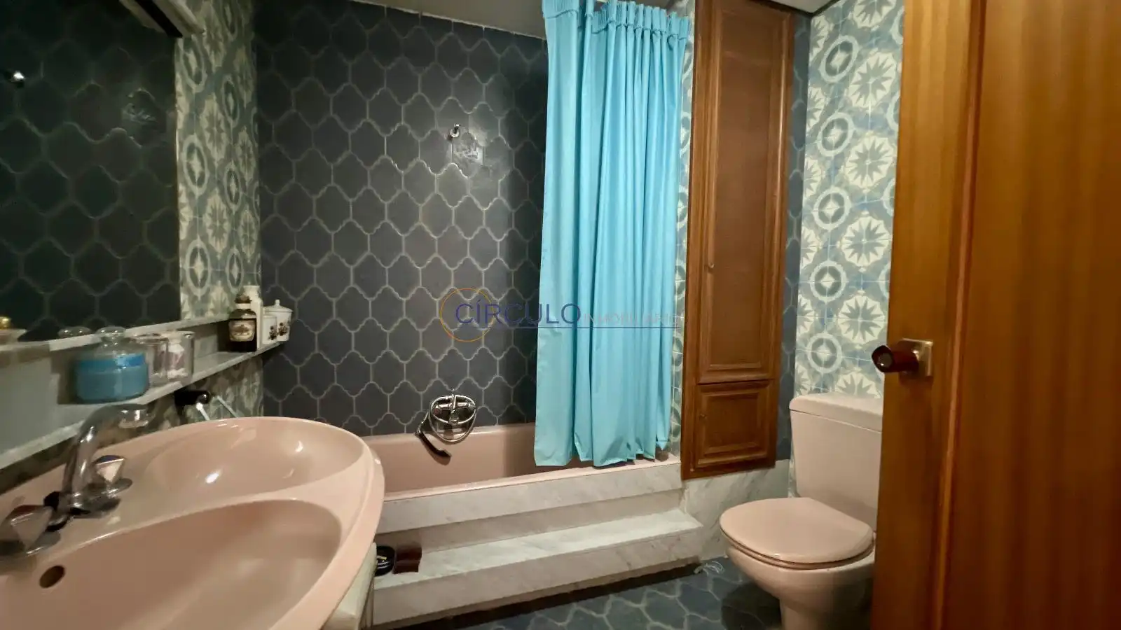 Badezimmer von Wohnung zum Verkauf in Lorca mit Terrasse, Abstellraum und Balkon