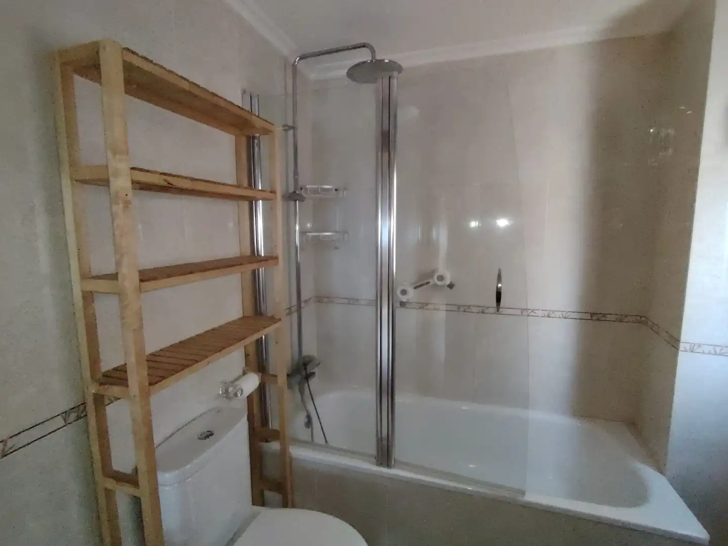 Bathroom of Flat for sale in A Rúa , Ourense