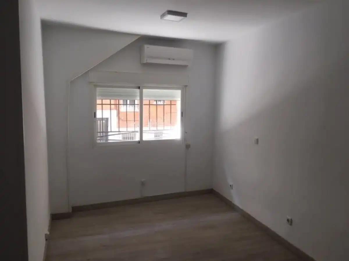Schlafzimmer von Wohnung zum Verkauf in Madrid mit Heizung