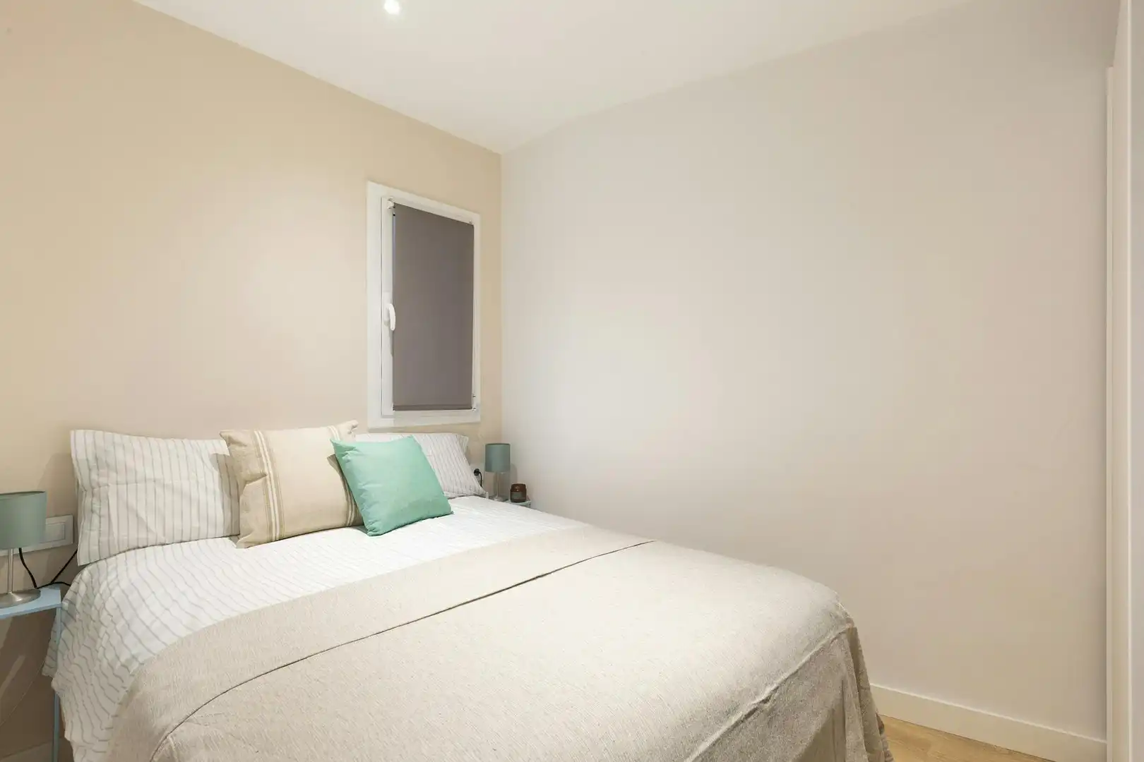 Bedroom of Flat for rent in Barcelona  with Air Conditioner, Heating and Furnished