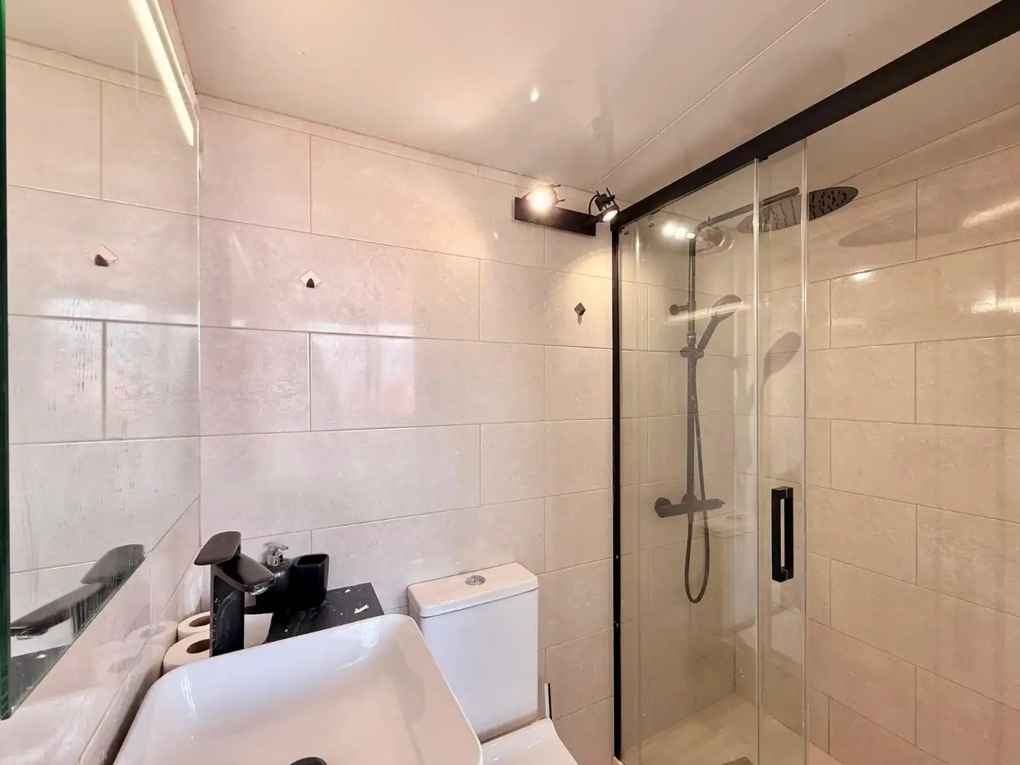 Bathroom of Attic for rent in Torrevieja  with Heating, Furnished and TV