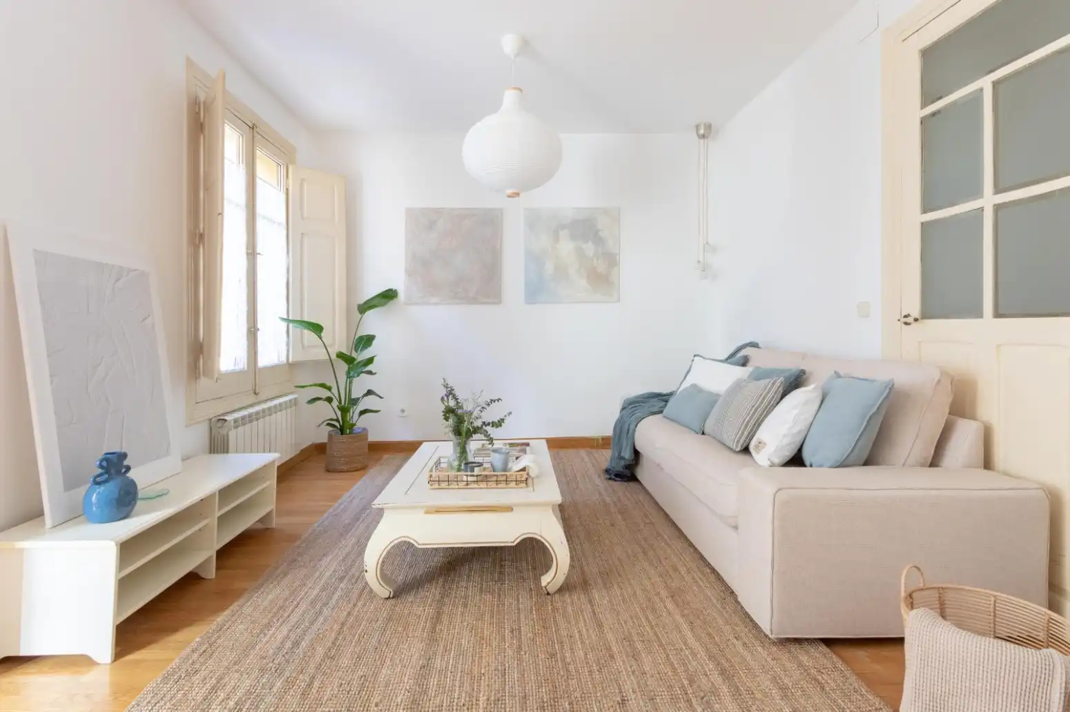 Sala de estar de Piso en venta en  Logroño con Calefacción y Parquet