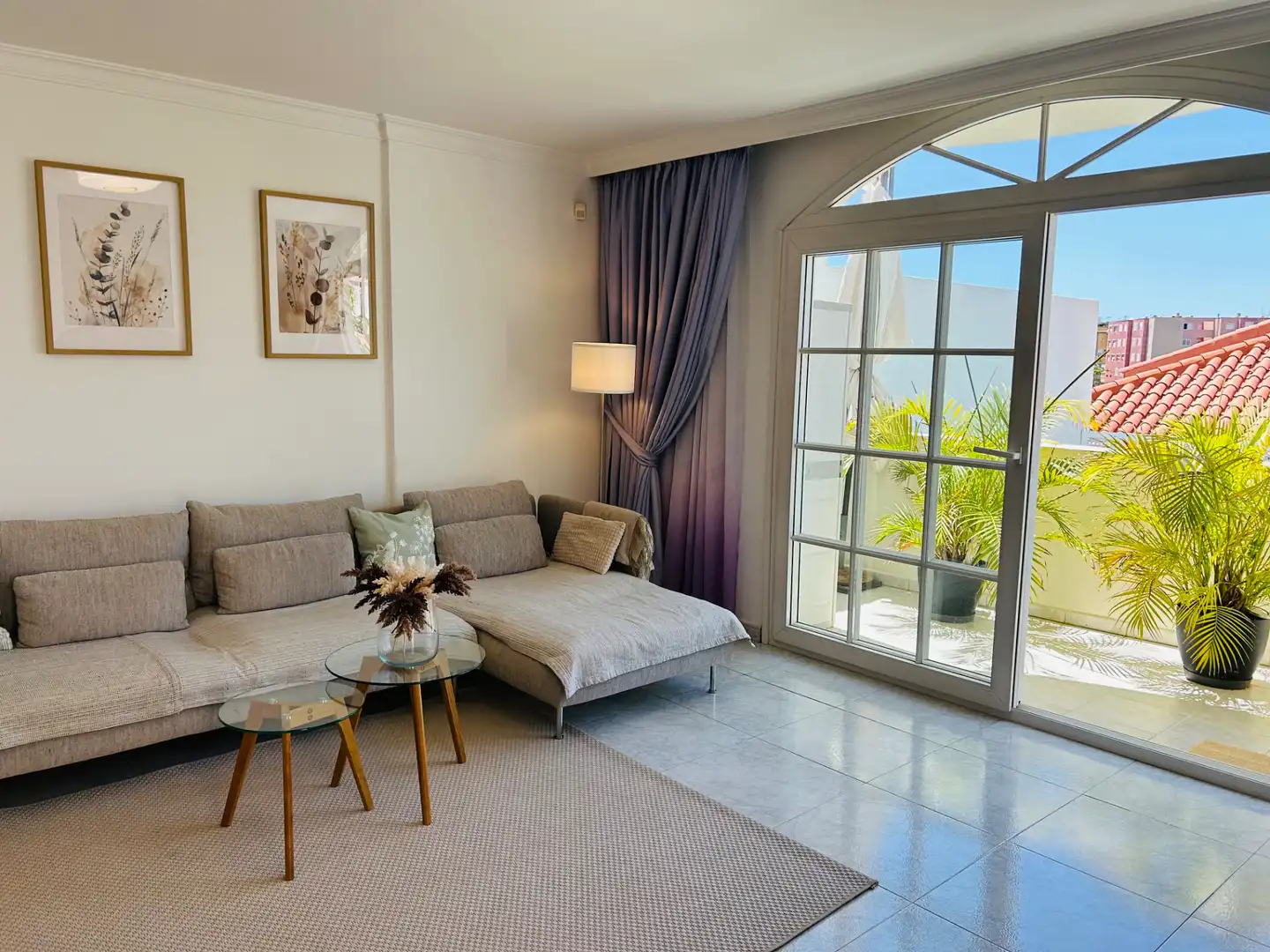 Sala de estar de Casa o chalet en venta en San Bartolomé de Tirajana con Aire acondicionado, Jardín privado y Terraza