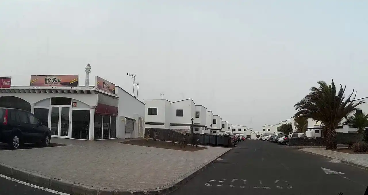 Casa pareada en venta en C/ Irlanda - Res Pechiguera