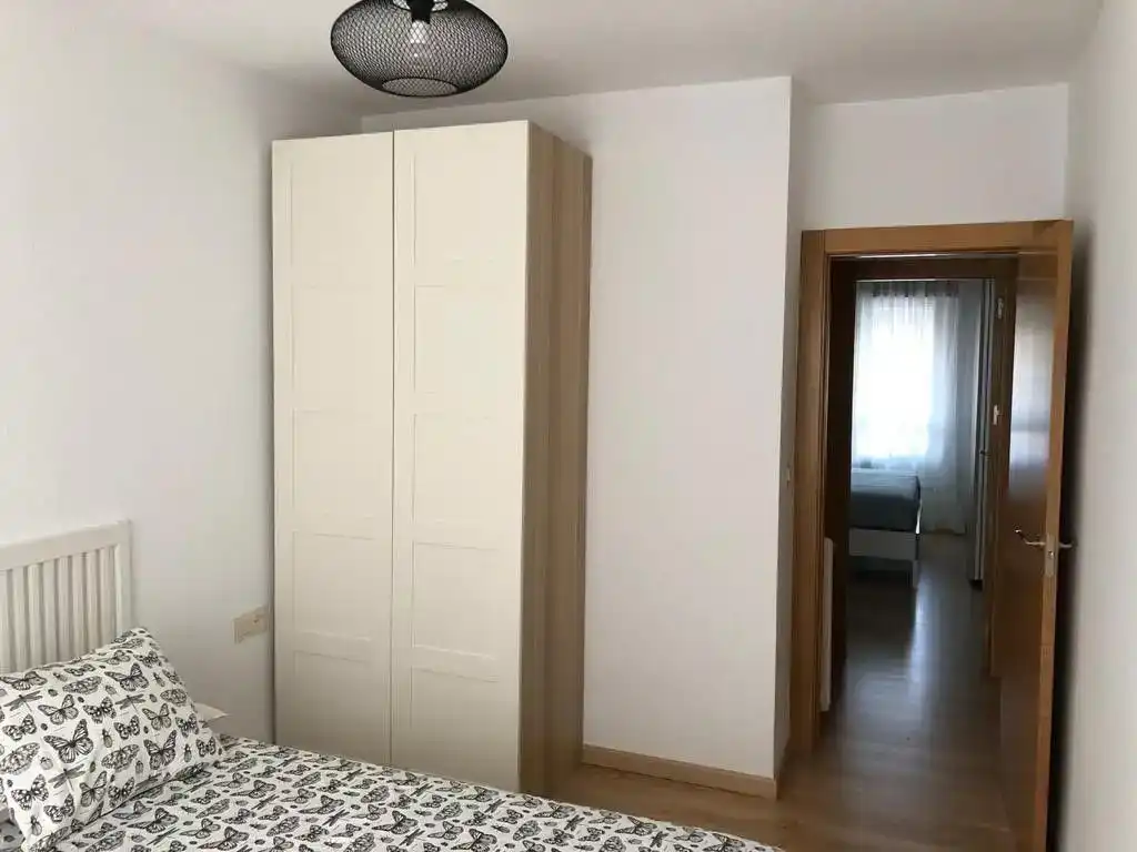 Schlafzimmer von Wohnung zur Miete in  Albacete Capital mit Balkon