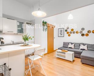 Living room of Apartment to rent in  Barcelona Capital  with Air Conditioner, Heating and Terrace