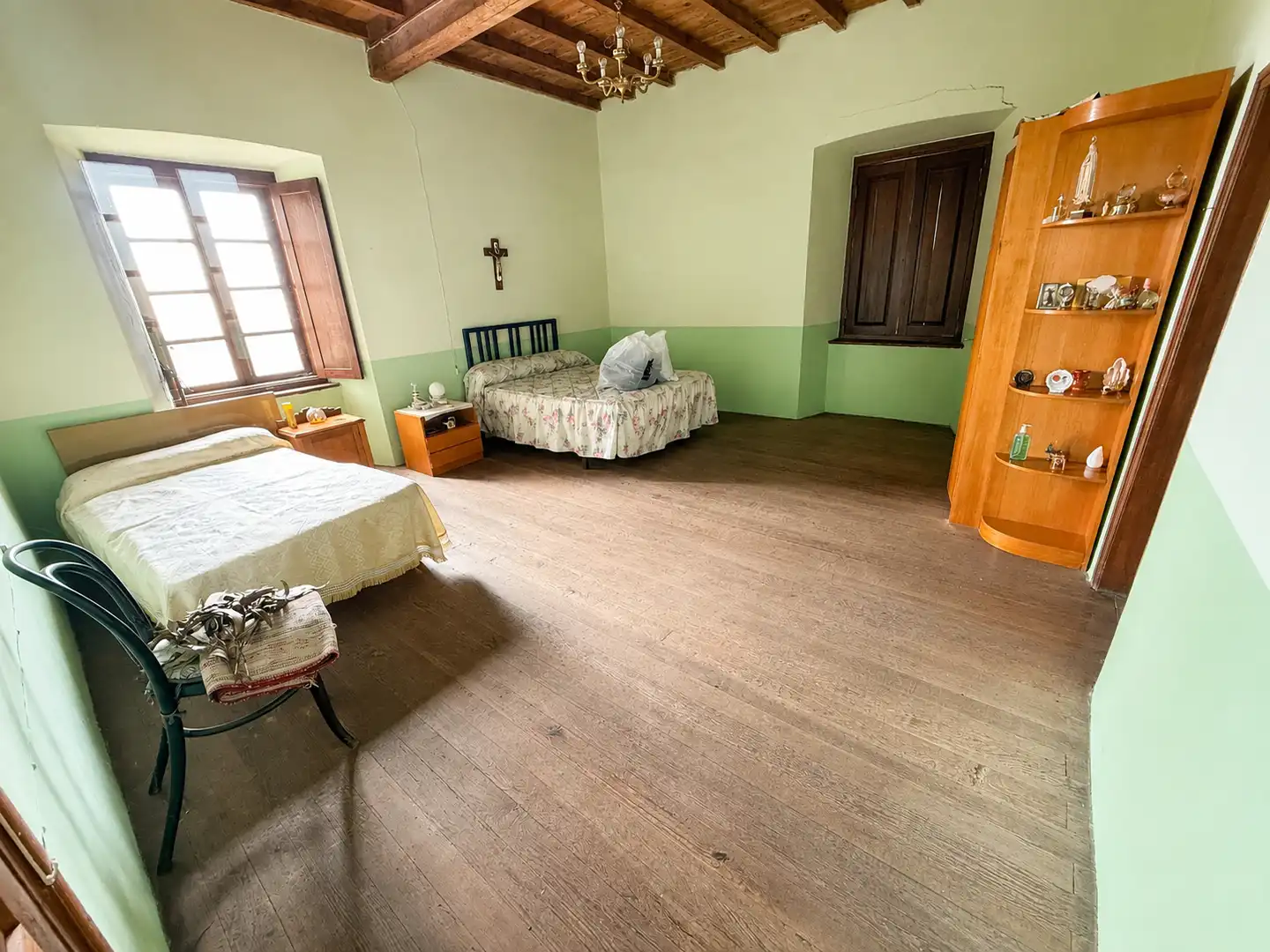 Dormitori de Casa o xalet en venda en Coaña amb Jardí privat, Traster i Moblat