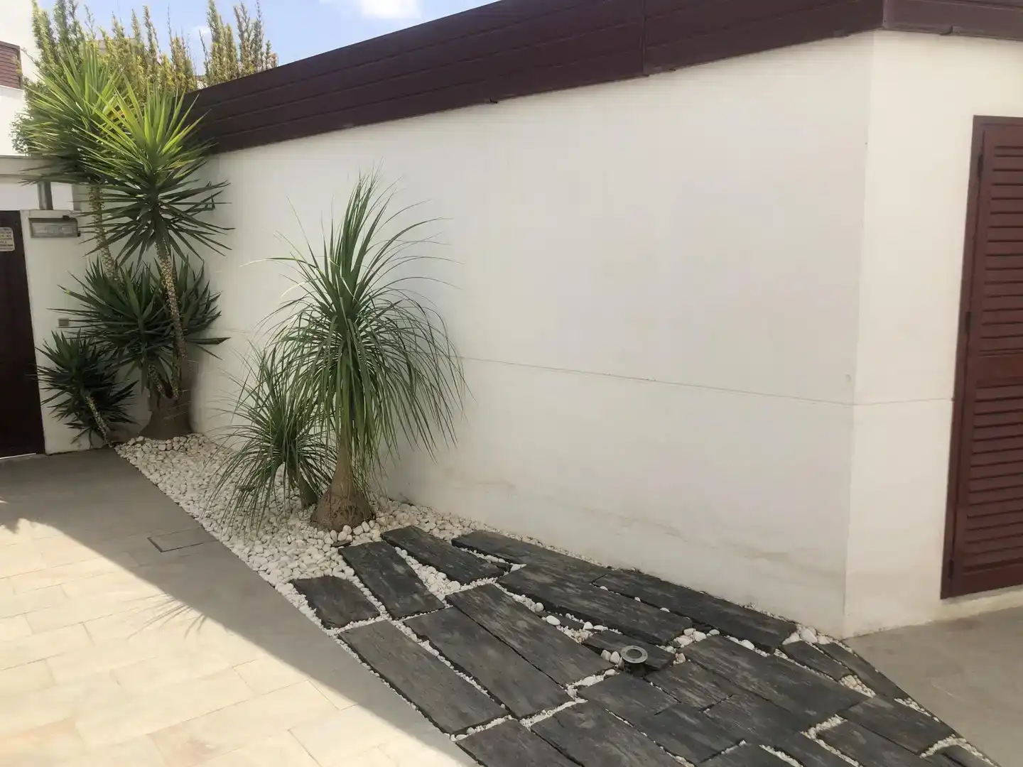 Terrassa de Casa o xalet en venda en Montequinto amb Aire condicionat, Piscina i Balcó