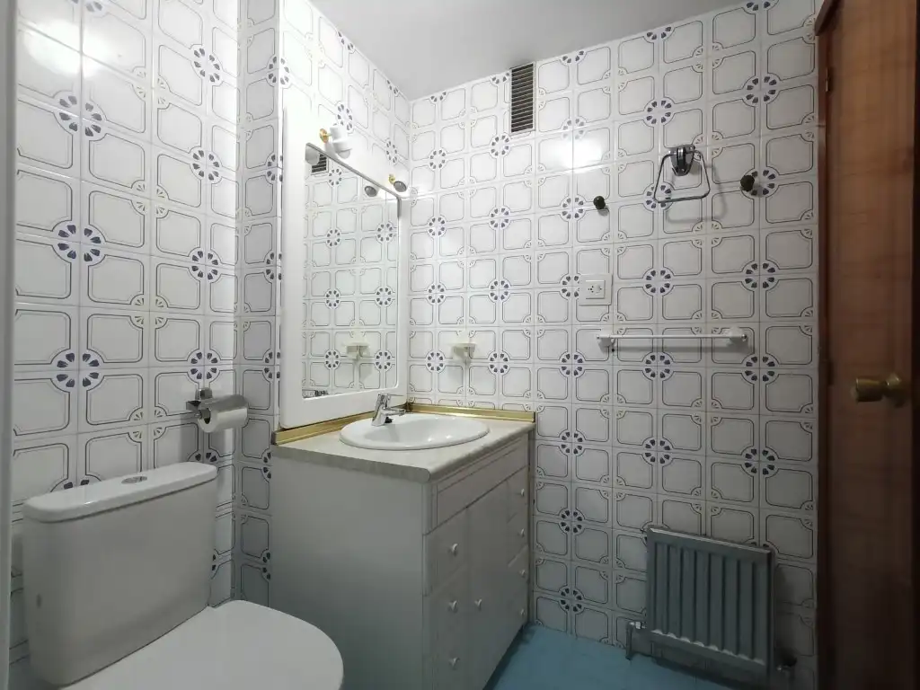 Badezimmer von Wohnung zum Verkauf in Toledo