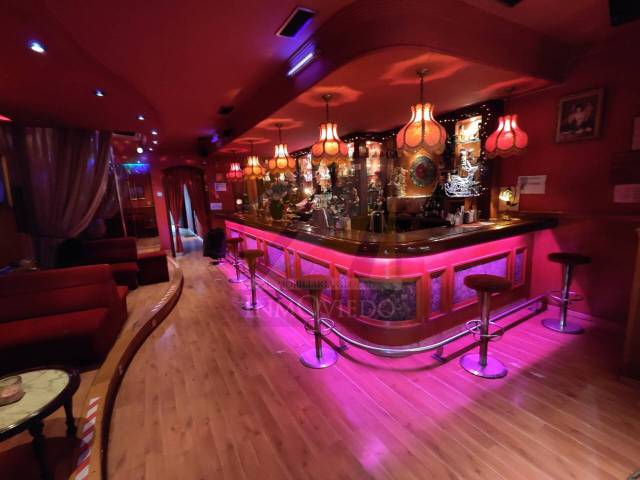 Local comercial en Venta en El Postigo