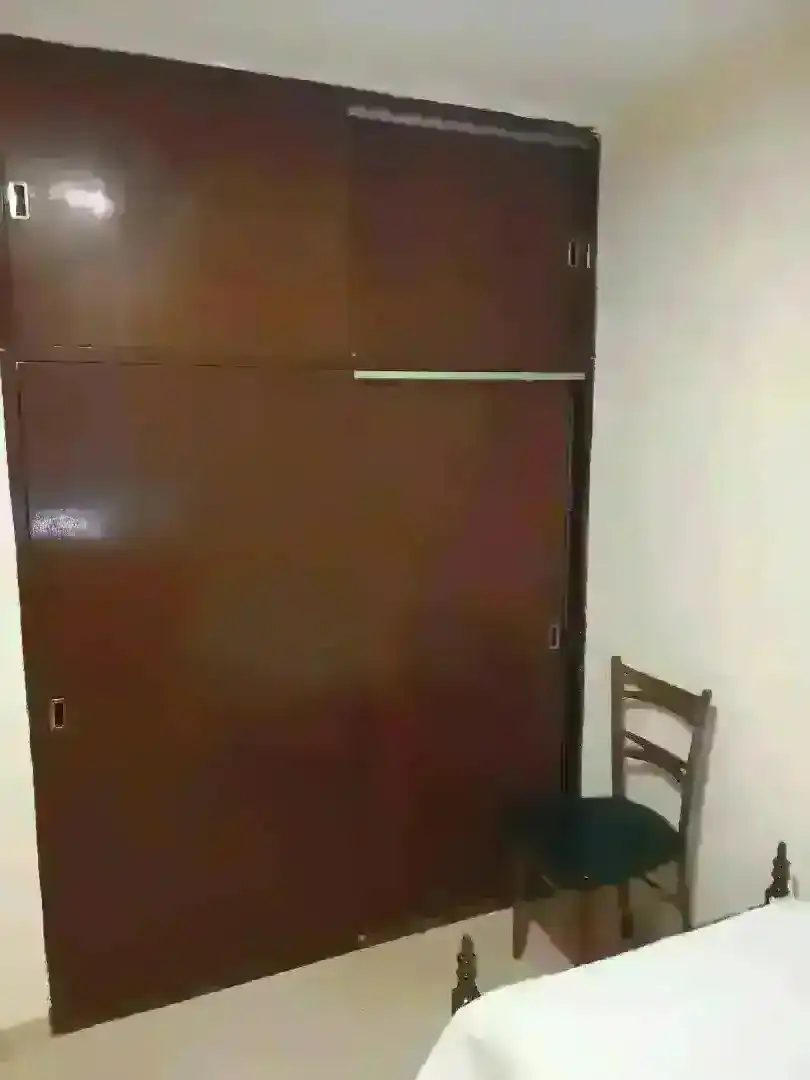 Habitación de Piso de alquiler en La Línea de la Concepción con Amueblado, Horno y Lavadora