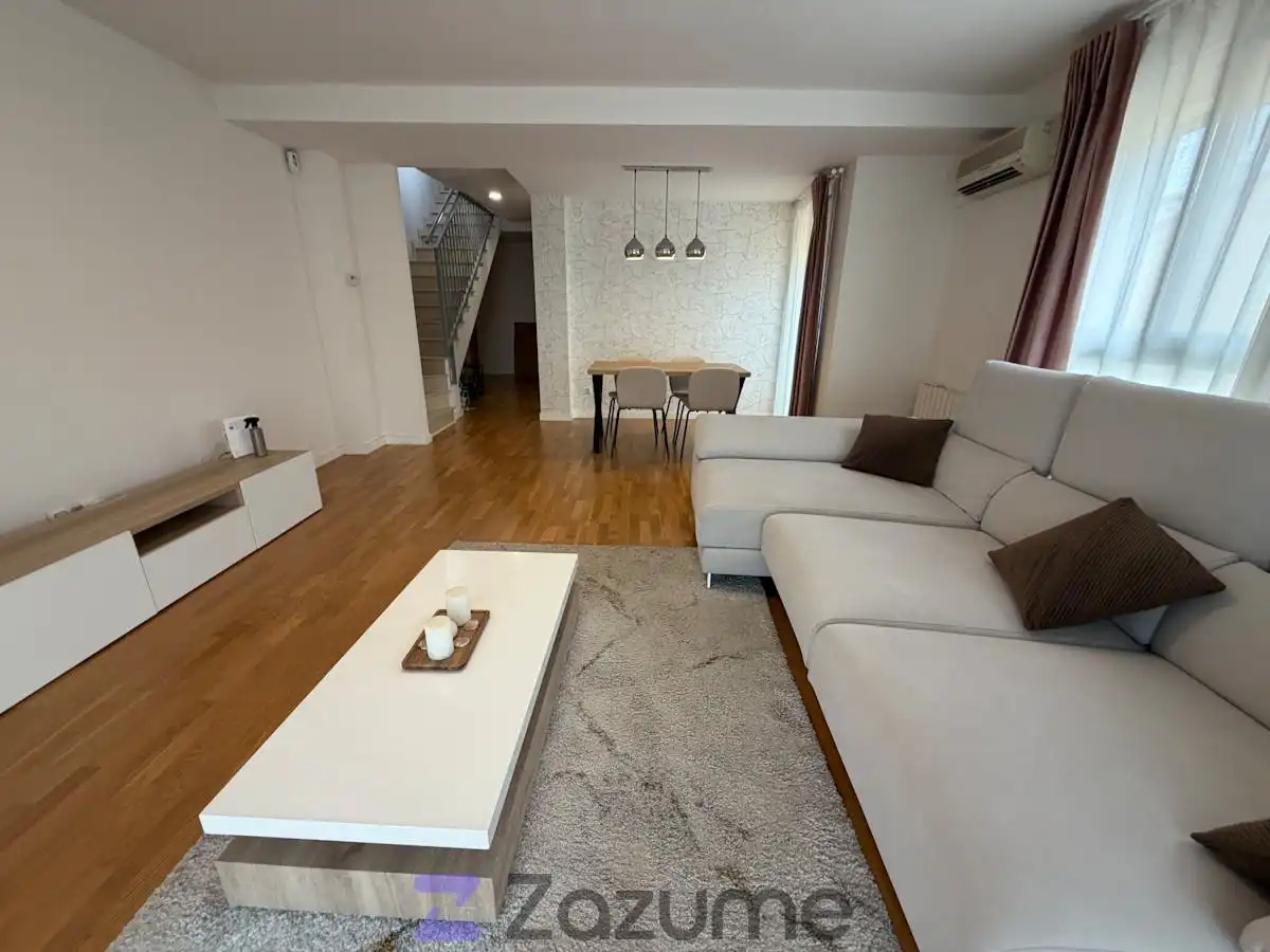 Sala d'estar de Pis de lloguer en La Pobla de Vallbona amb Aire condicionat, Calefacció i Parquet