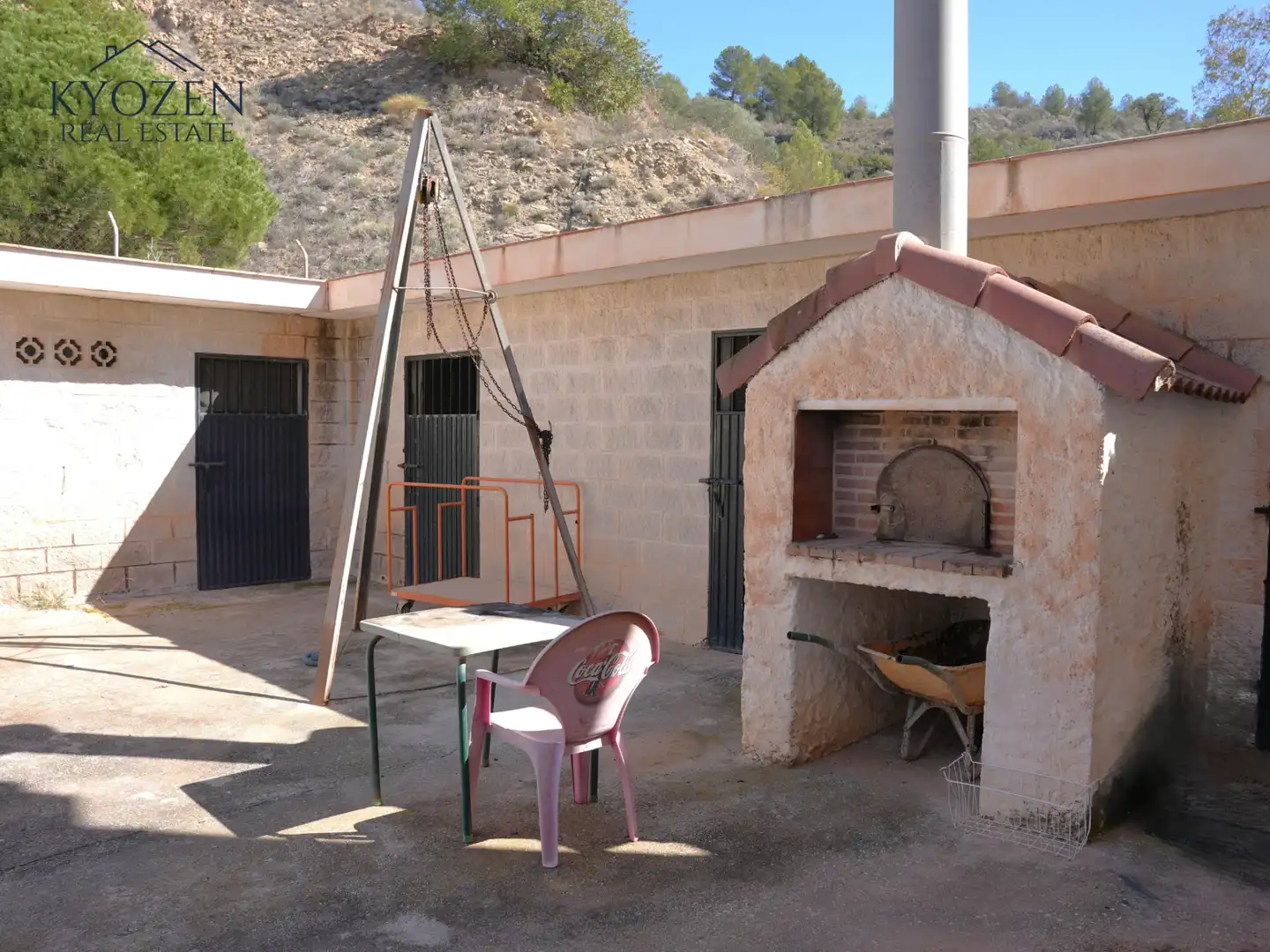 Vista exterior de Finca rústica en venda en Málaga amb Calefacció, Jardí privat i Terrassa