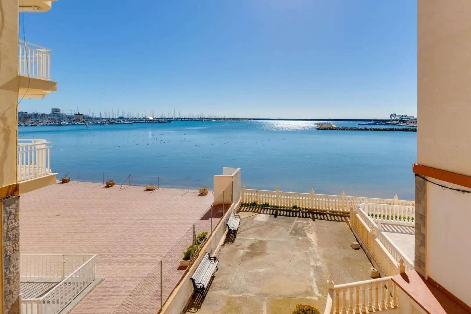 Apartamento con terraza en venta en Avenida Av. Dr. Gregorio Marañón 47, imagen 4