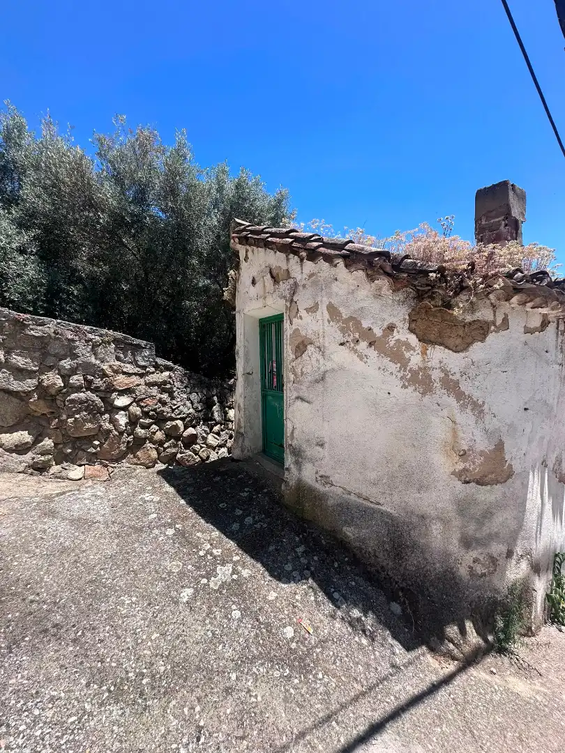 Vista exterior de Casa o chalet en venta en El Hoyo de Pinares 