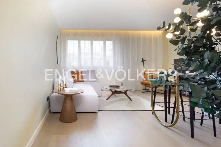 Piso con ascensor en venta en Eixample, imagen 2
