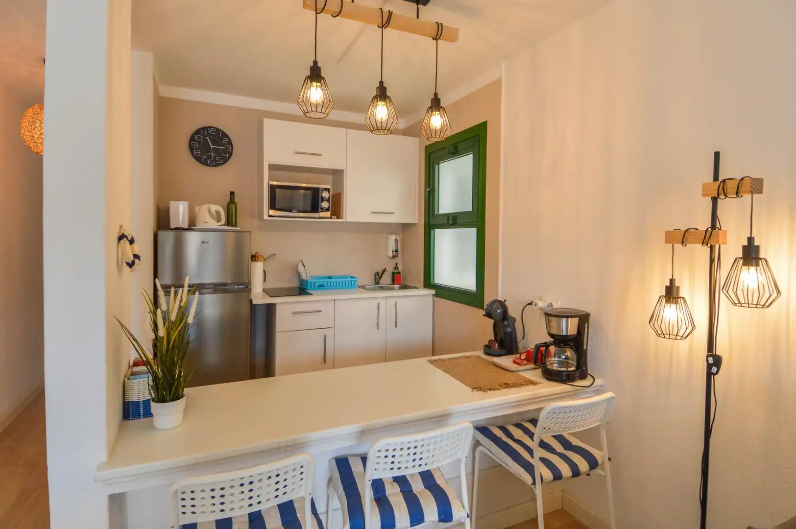 Cuina de Apartament en venda en Mogán amb Terrassa, Moblat i Piscina comunitària