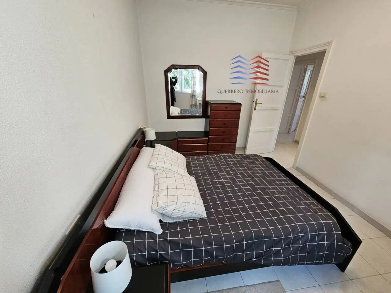 Habitación de Piso de alquiler en Ourense Capital  con Calefacción, Amueblado y Balcón
