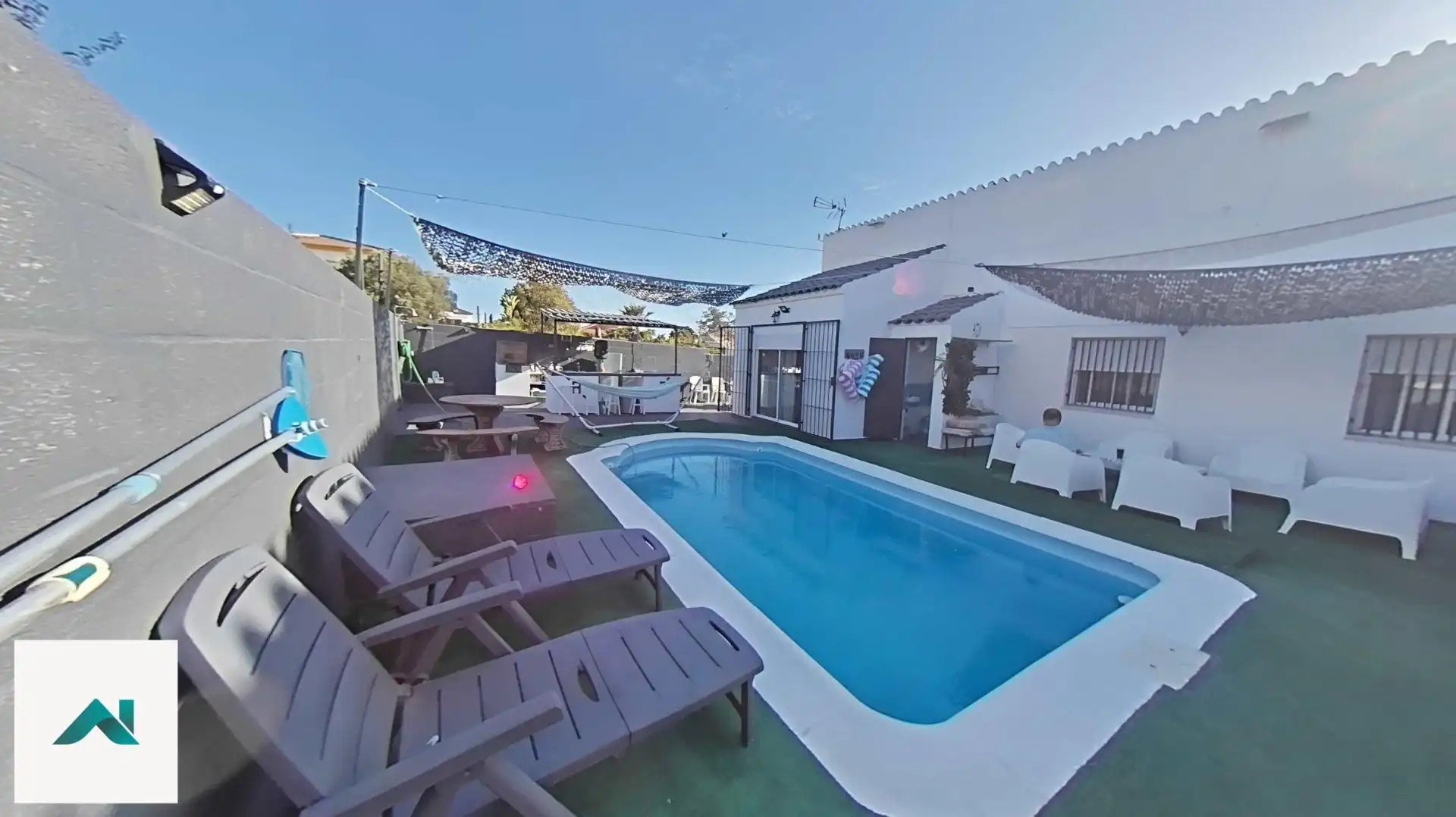 Villa mit Pool zum Verkauf in Lepe