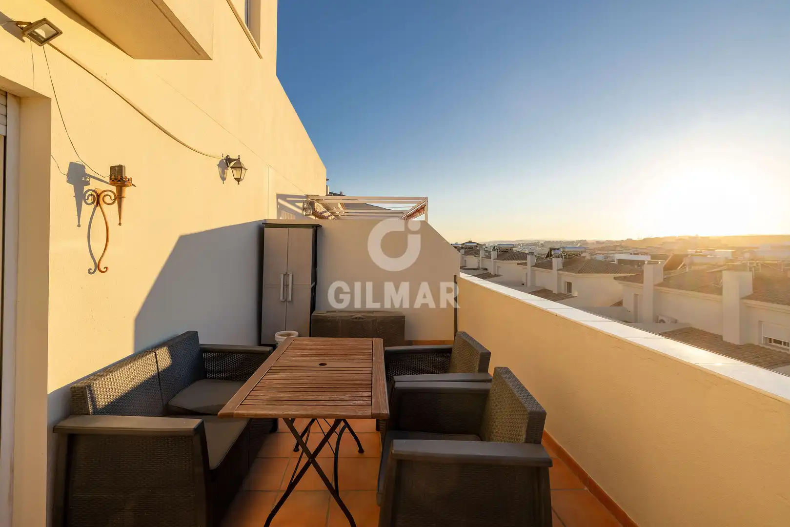 Terrassa de Dúplex en venda en Estepona amb Traster, Piscina i Balcó