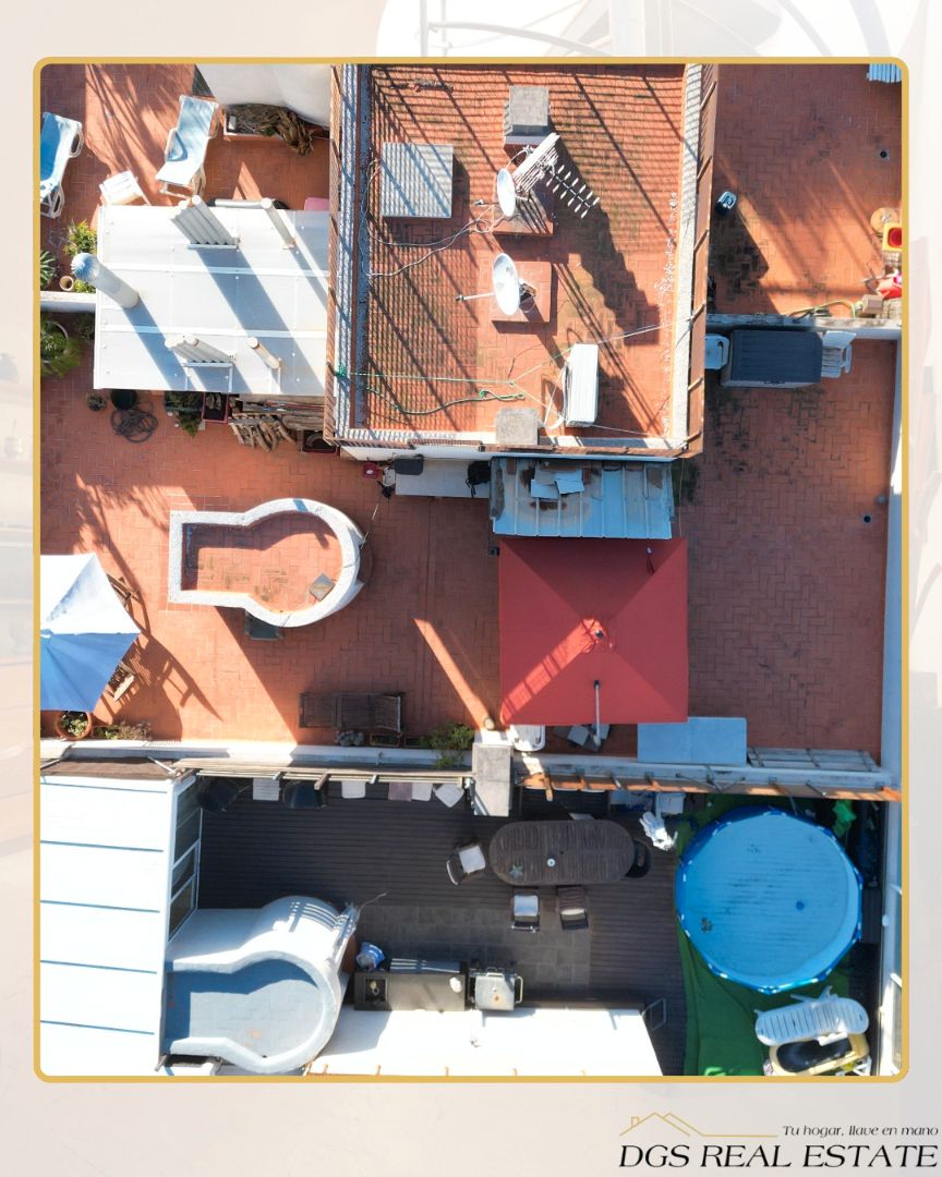 Exterior view of Attic for sale in Castelldefels  with Air Conditioner, Terrace and Furnished