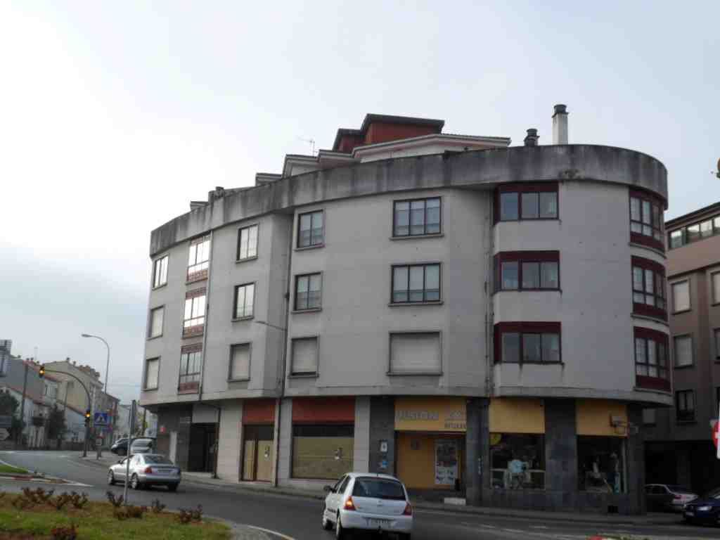 Vista exterior de Pis en venda en Pontecesures