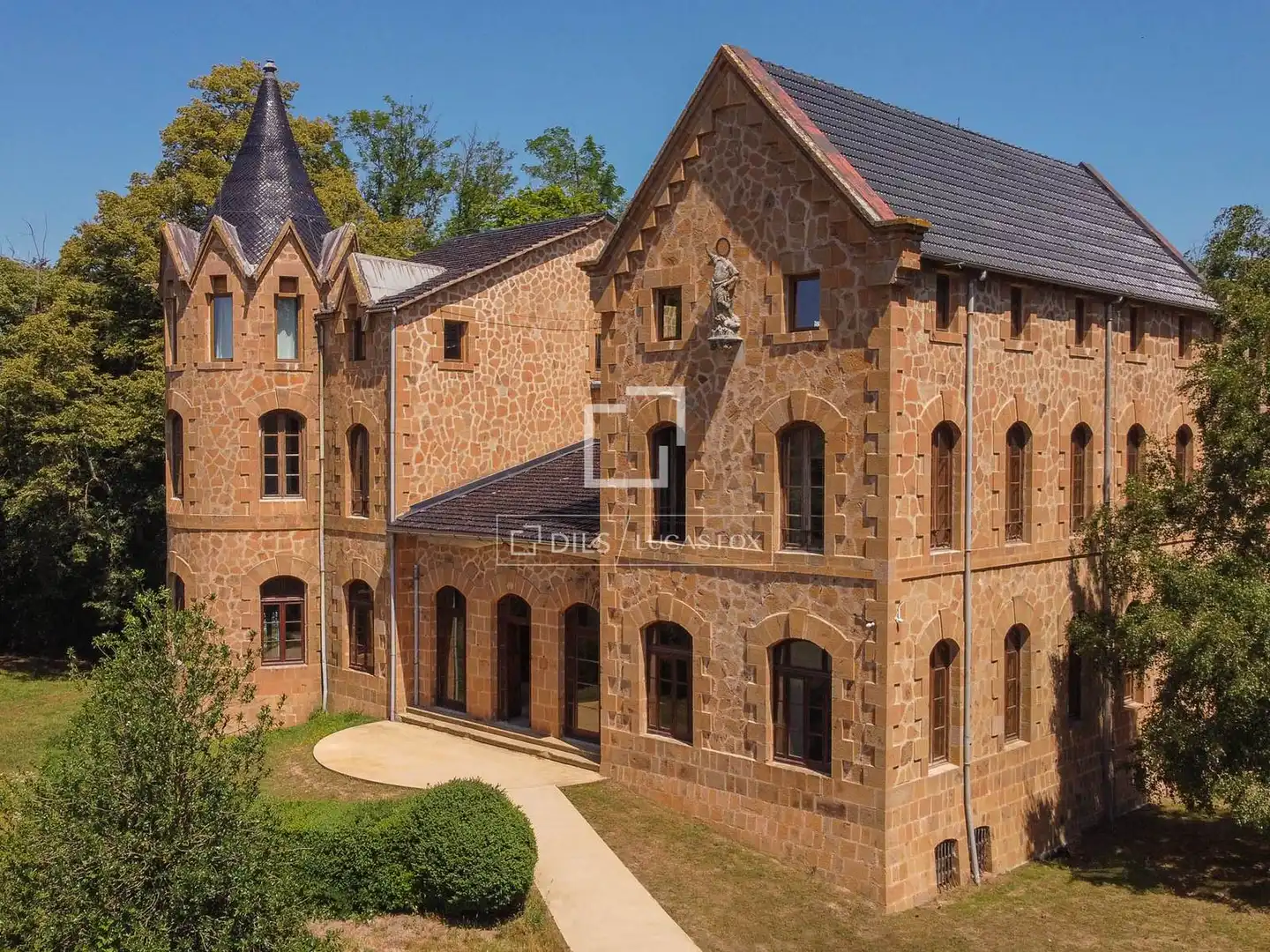 Außenansicht von Country house zum Verkauf in Sant Hilari Sacalm mit Klimaanlage, Heizung und Privatgarten