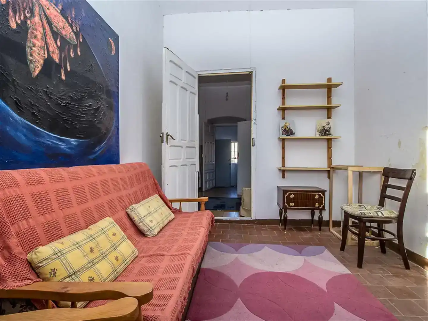 Sala d'estar de Casa adosada en venda en Alcubillas amb Jardí privat, Traster i Balcó