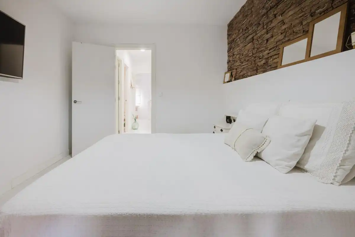 Habitación de Piso en venta en Sevilla con Aire acondicionado, Calefacción y Trastero