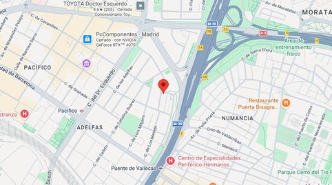Photo 3 of Garage for rent in Calle de Nuevo Baztán, 2, Adelfas, Madrid Capital