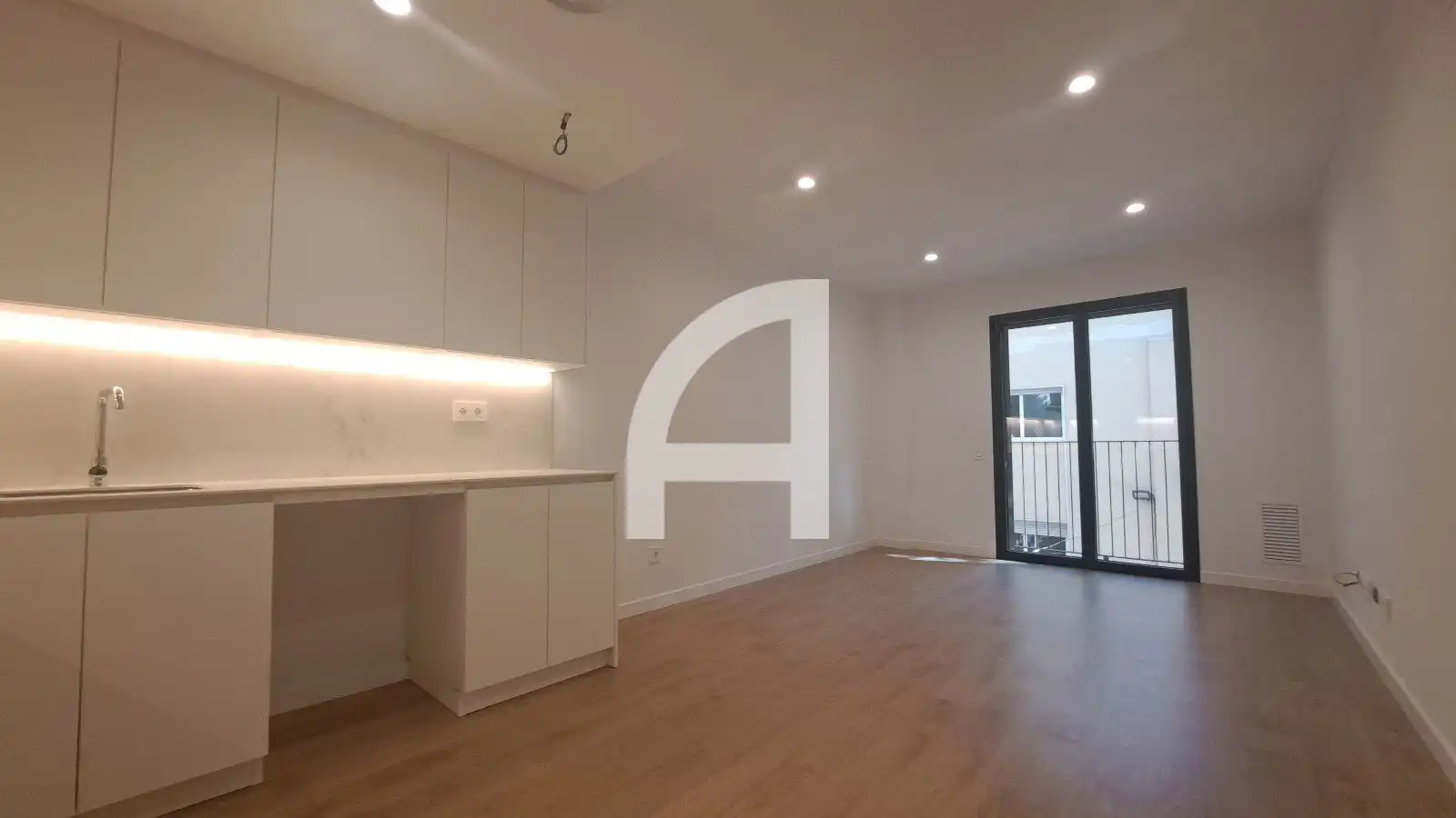 Wohnzimmer von Wohnung zur Miete in Terrassa mit Heizung
