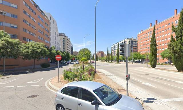 Piso en Venta en Calle Embalse de Navacerrada en Ensanche de Vallecas - La Gavia