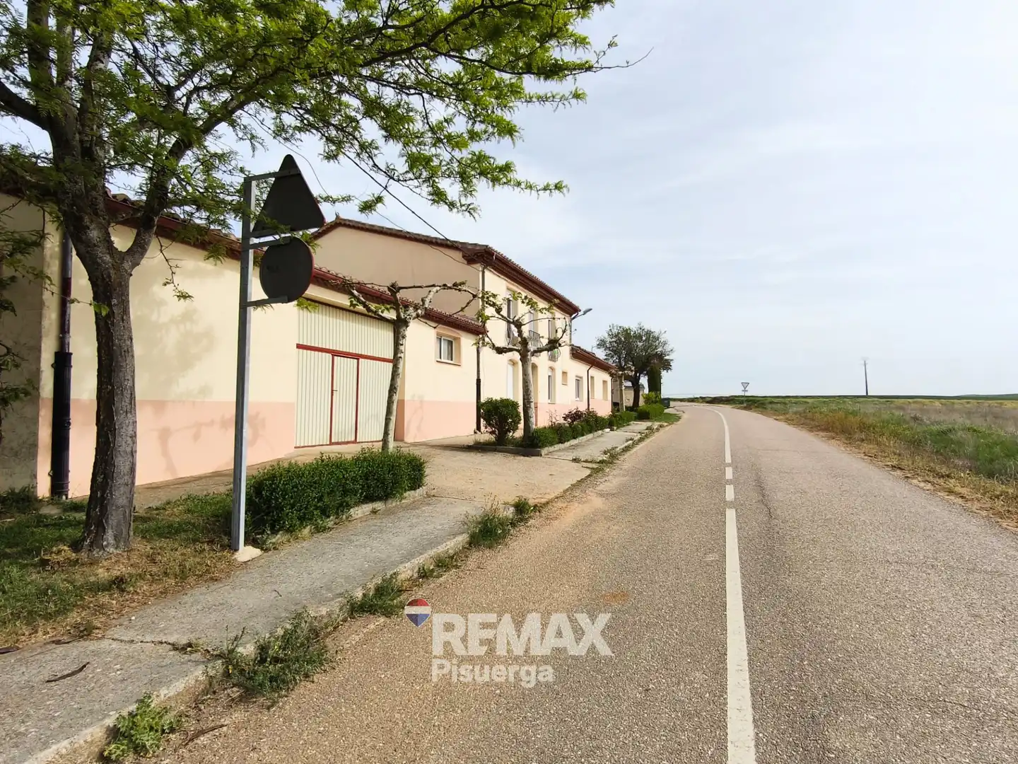 Edificio en venta en Pozoantiguo