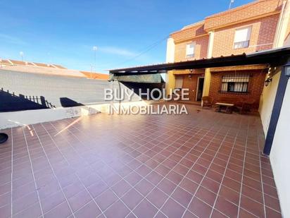 Exterior view of House or chalet for sale in Añover de Tajo