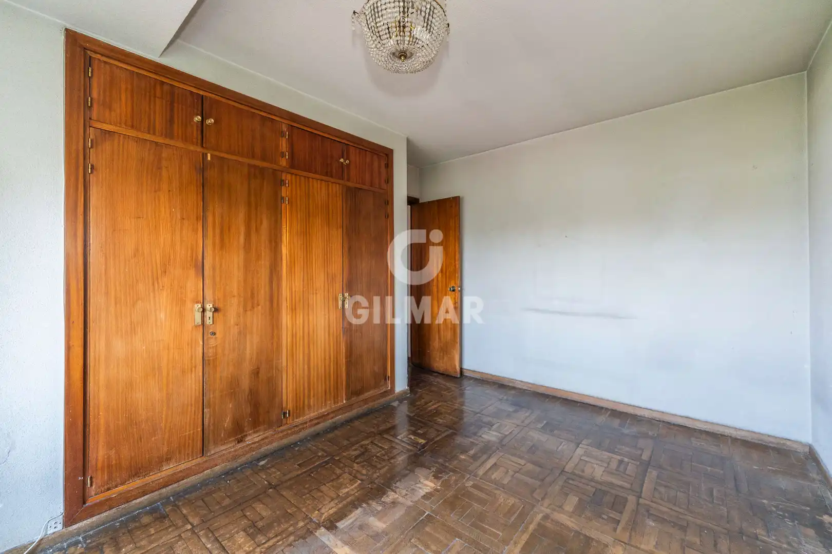 Habitación de Piso en venta en Madrid con Calefacción, Trastero y Balcón
