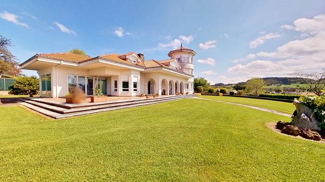 Casa-chalet en Venta en Puente San Miguel - BARRIO PUENTE SAN MIGUEL en Reocín