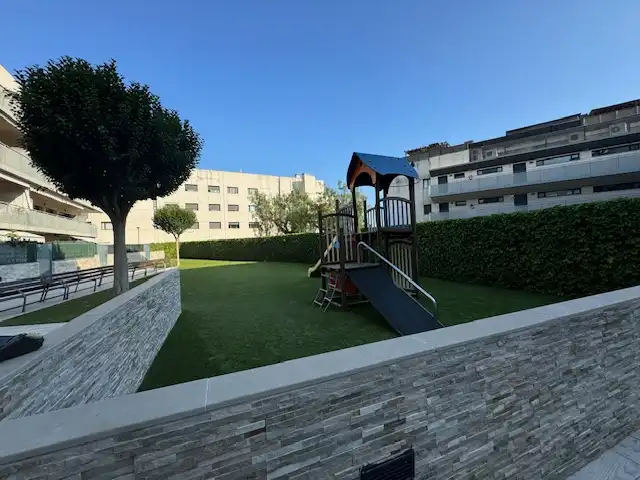 Terraza de Piso en venta en El Vendrell con Calefacción, Terraza y Piscina comunitaria