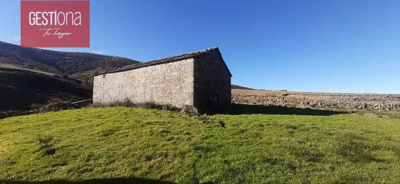 Vista exterior de Casa o xalet en venda en Merindad de Valdeporres