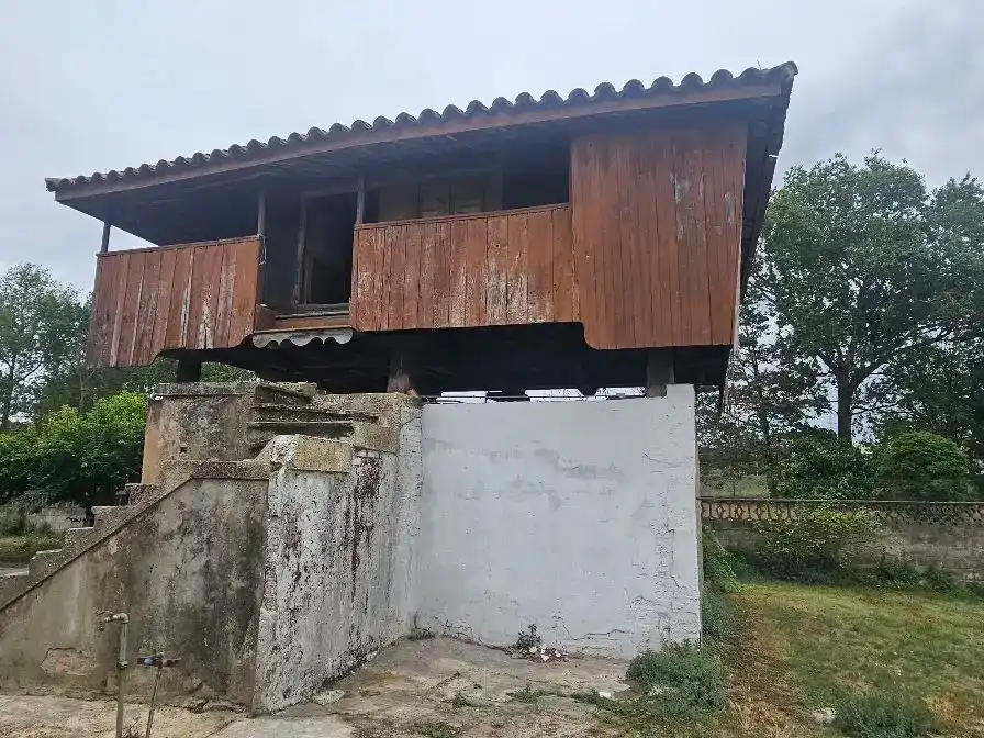 Vista exterior de Casa o xalet en venda en Corvera de Asturias amb Balcó