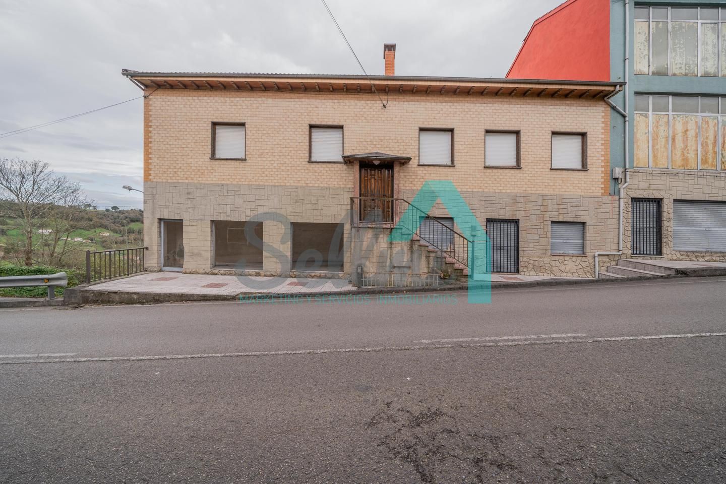 Exterior view of House or chalet for sale in Siero  with Heating and Parquet flooring
