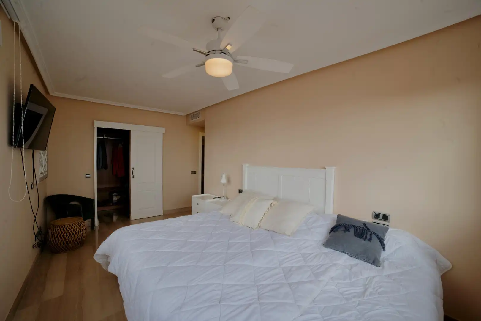 Dormitori de Apartament en venda en Águilas amb Aire condicionat, Calefacció i Terrassa