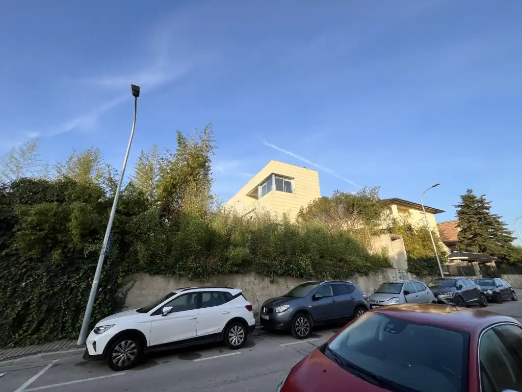 Vista exterior de Casa o xalet en venda en Canovelles