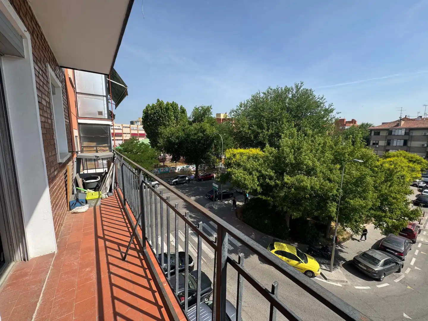 Piso de alquiler en Calle de Albentosa, 2, San Isidro