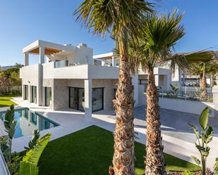 Casa o xalet en venda a Golf Bahía