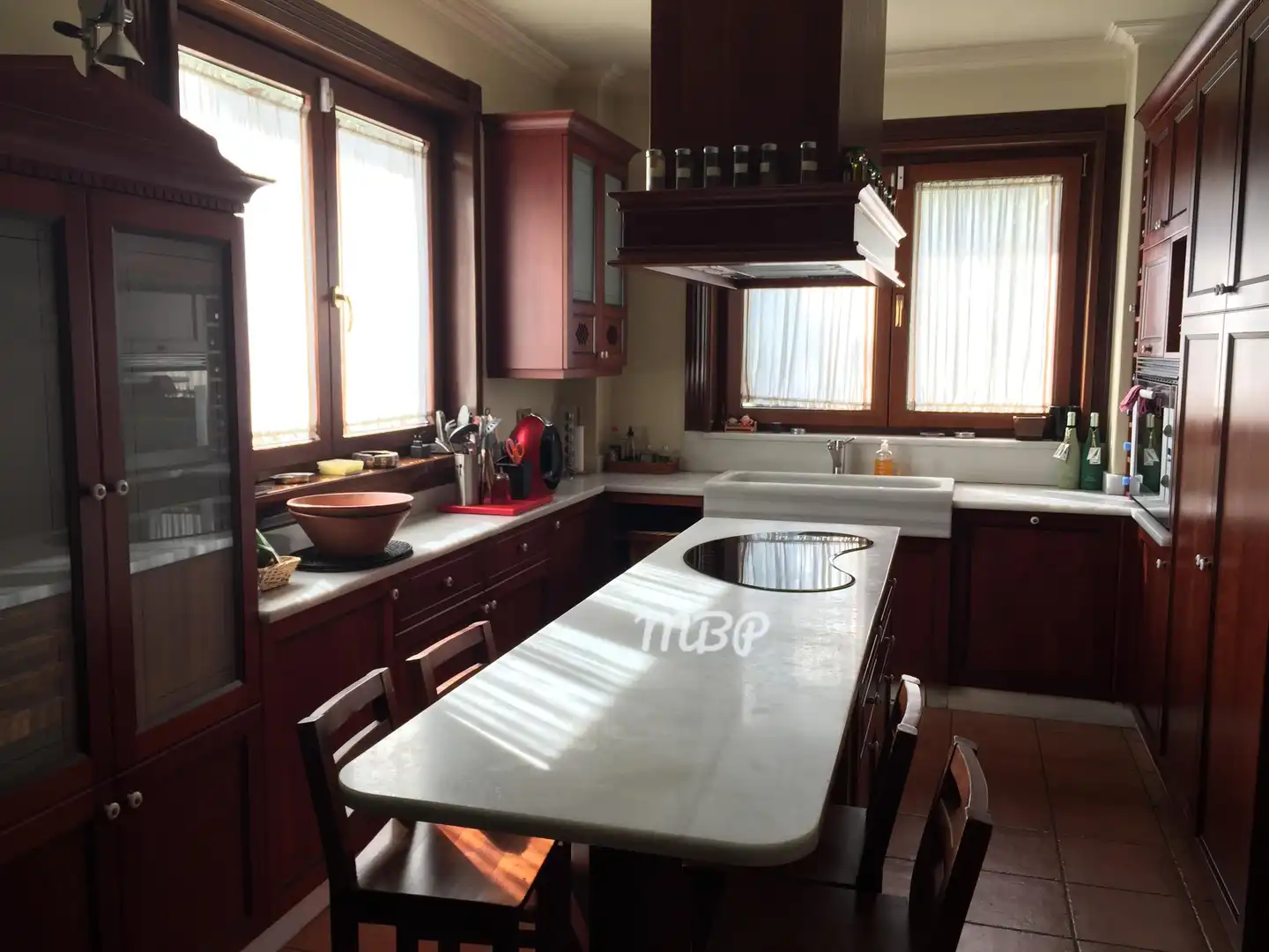 Cuina de Casa o xalet en venda en Pontevedra Capital 
