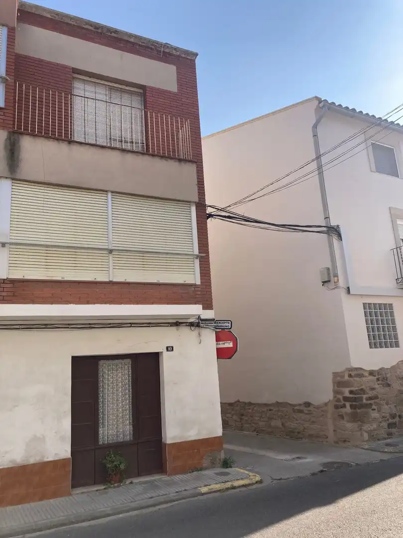 Vista exterior de Casa o xalet en venda en Vilanova de Bellpuig amb Calefacció, Terrassa i Moblat