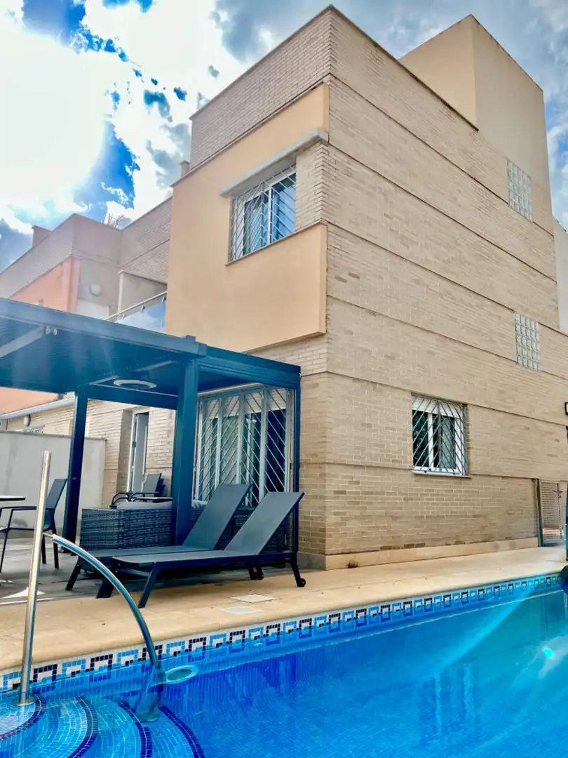 Casa pareada con terraza en venta en El Mojón, imagen 3