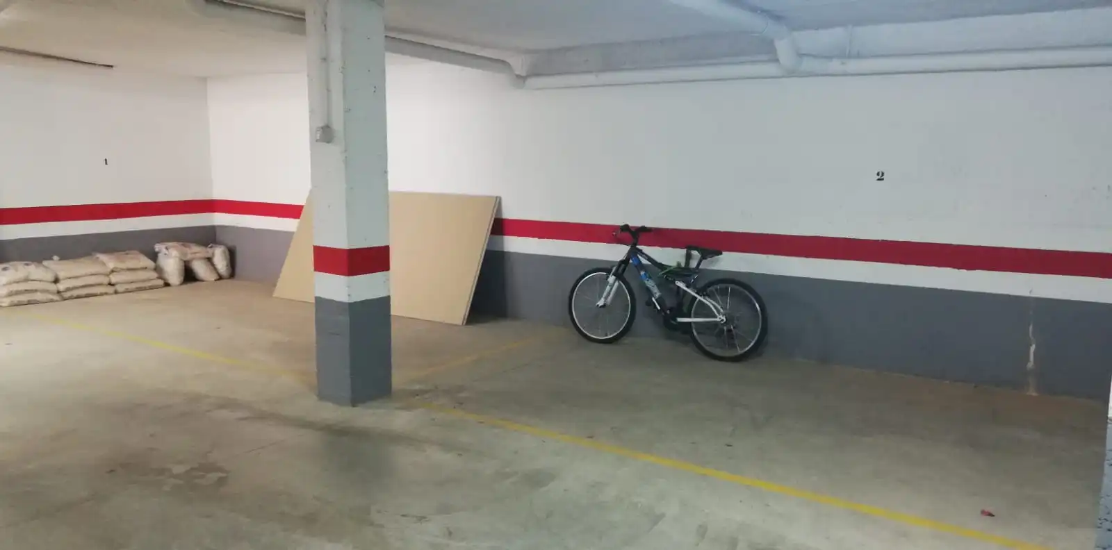 Parking with lift for sale in Miguel de Cervantes, imagen 3