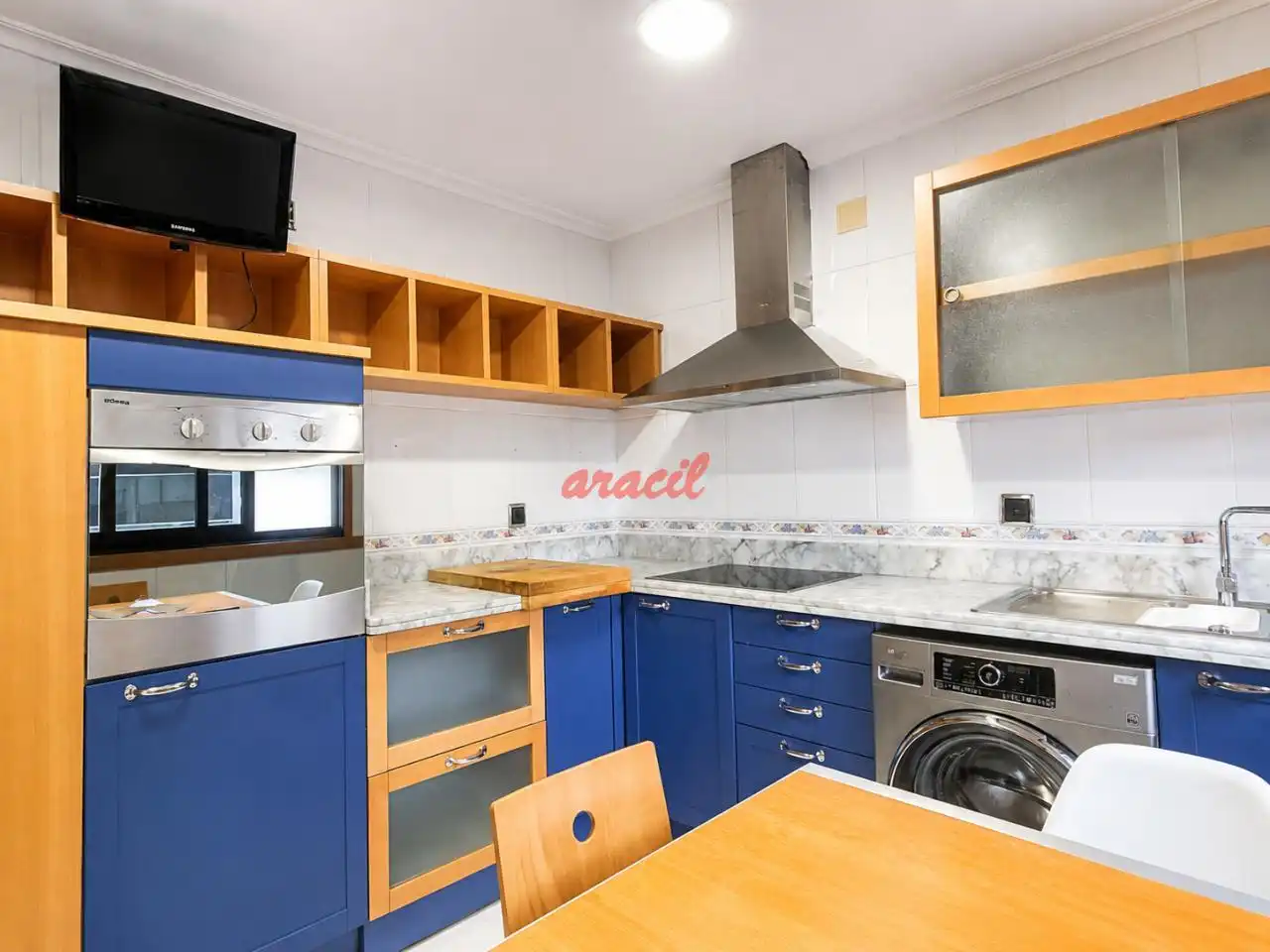 Kitchen of Duplexes for rent in Ourense Capital   with Heating and Furnished